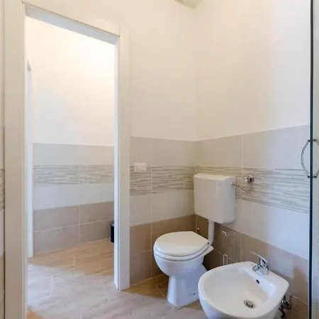Casa Degli Artisti 2 * Casarza Ligure